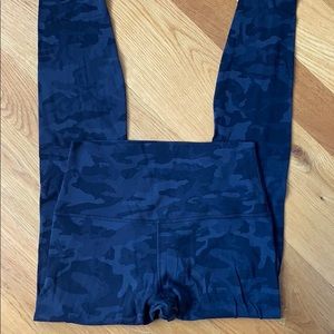 Black CAMO Lulu Aligns